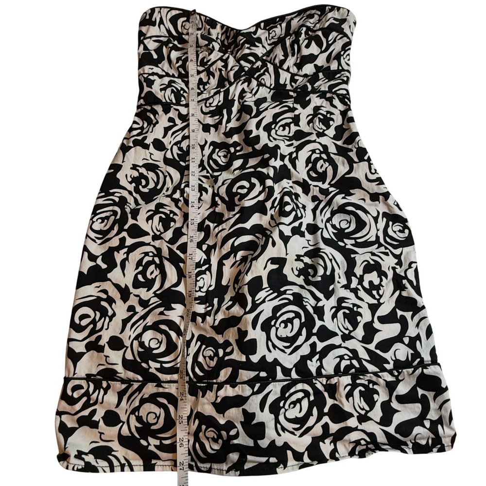 Romy Black White Floral Rose Strapless Sweetheart Smocked Mini Dress Womens M - Picture 5 of 6